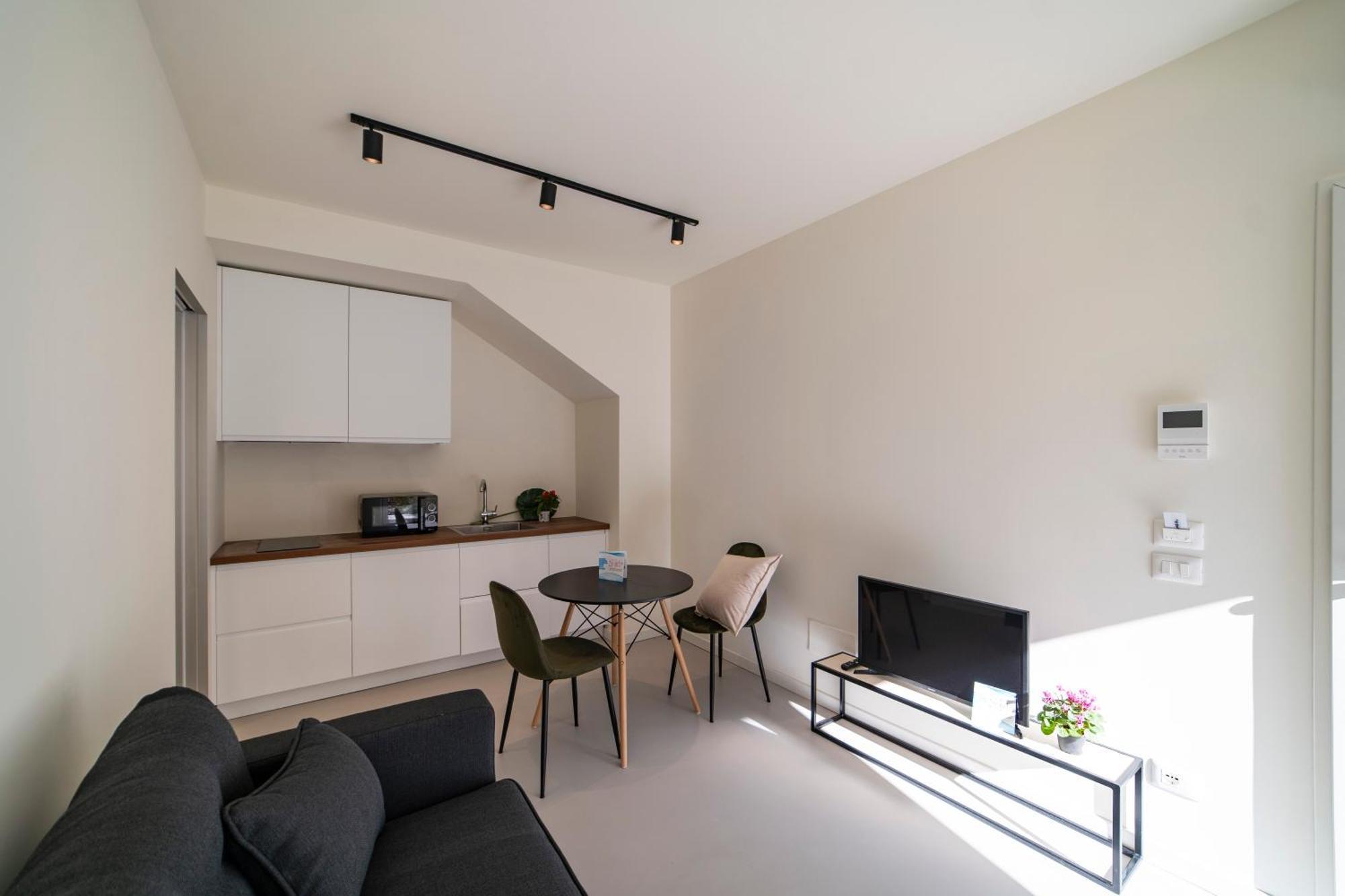 Aparthotel Via Vittorio Veneto 468 Chiari Habitación foto